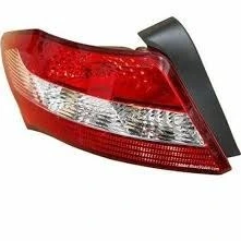 چراغ خطر عقب ساینا