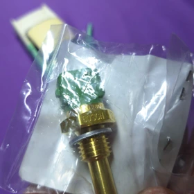 سنسور دمای اب موتور ام وی ام 315-530-550- ایکس 33 تیگو 5 A11-3617011 شرکتی