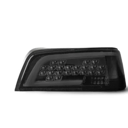 چراغ خطر 405 طرح پاسات جفت رنگ تمام دودی ان جی کو