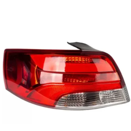 چراغ خطر عقب تک کروز پلاس برای رانا پلاس - سمت چپ