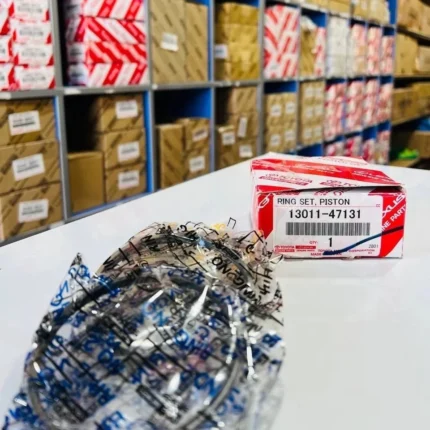 رینگ موتور تویوتا chr جنیون پارت 47131-13011