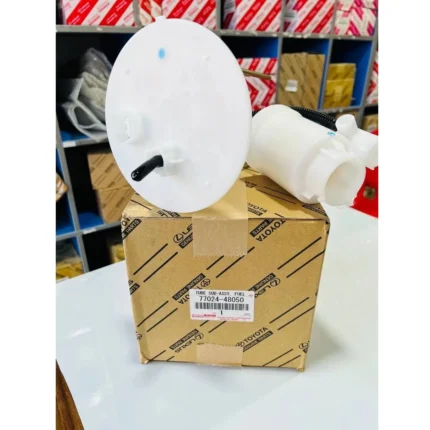 فیلتر بنزین تویوتا پارت نامبر TOYOTA 77024-48050 جنیون (اصلی)