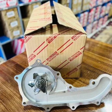 واتر پمپ تویوتا پرادو 4 سیلندر 2005 تا 2010 برند اصلی جنیون پارت