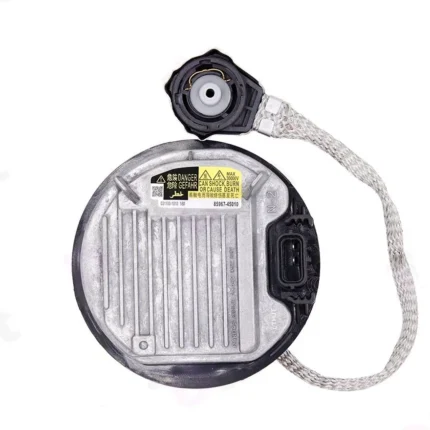 ترانس چراغ زنون تویوتا لندکروز 2012 و 2013 برند اصلی جنیون پارت